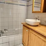 Au Coeur De - La Ginabelle, Calme Avec Piscine, Sauna & Garage