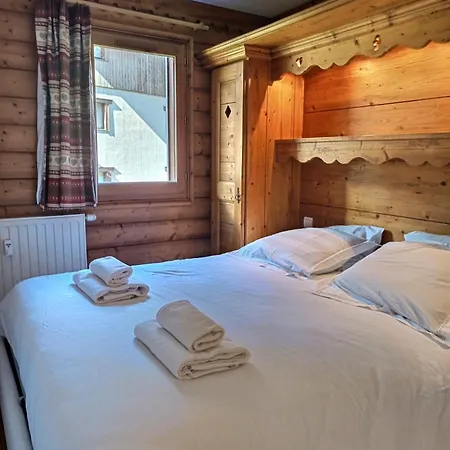 Apartment Au Coeur De - La Ginabelle, Calme Avec Piscine, Sauna & Garage Chamonix