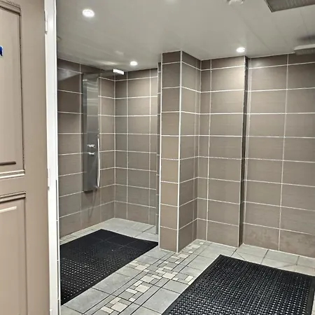 Apartment Au Coeur De - La Ginabelle, Calme Avec Piscine, Sauna & Garage *