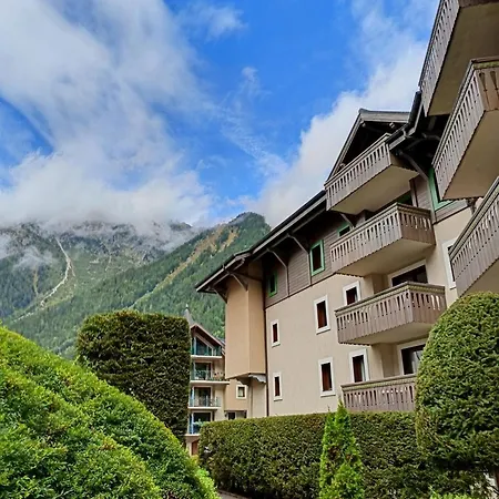 Au Coeur De - La Ginabelle, Calme Avec Piscine, Sauna & Garage Chamonix