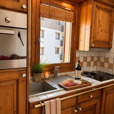 Apartment Au Coeur De - La Ginabelle, Calme Avec Piscine, Sauna & Garage