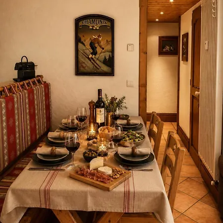 Au Coeur De - La Ginabelle, Calme Avec Piscine, Sauna & Garage