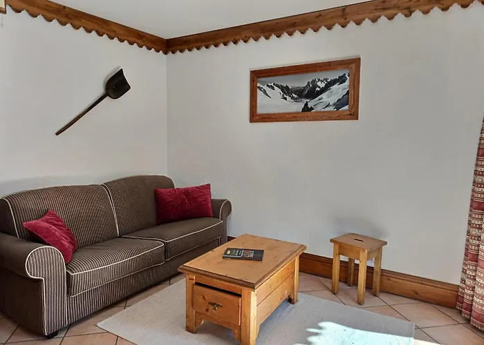 Au Coeur De - La Ginabelle, Calme Avec Piscine, Sauna & Garage Apartamento