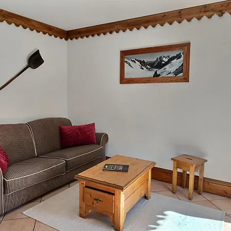 Au Coeur De - La Ginabelle, Calme Avec Piscine, Sauna & Garage Appartamento