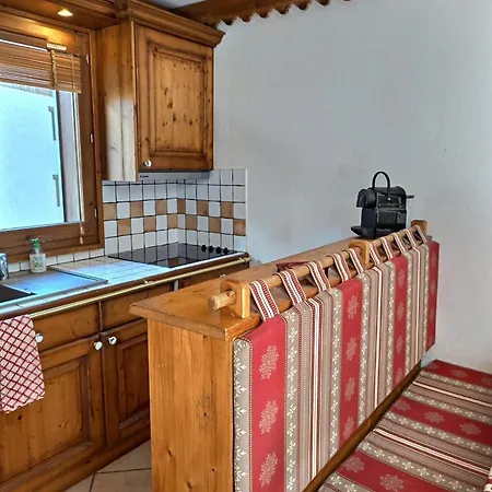 Appartamento Au Coeur De - La Ginabelle, Calme Avec Piscine, Sauna & Garage